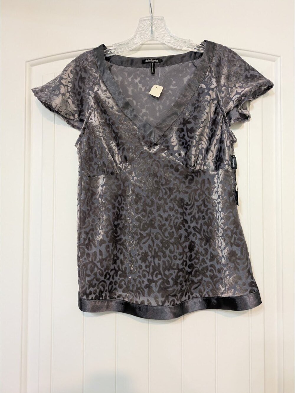 Daisy Fuentes Sheer Boho Blouse M Velvet Noir